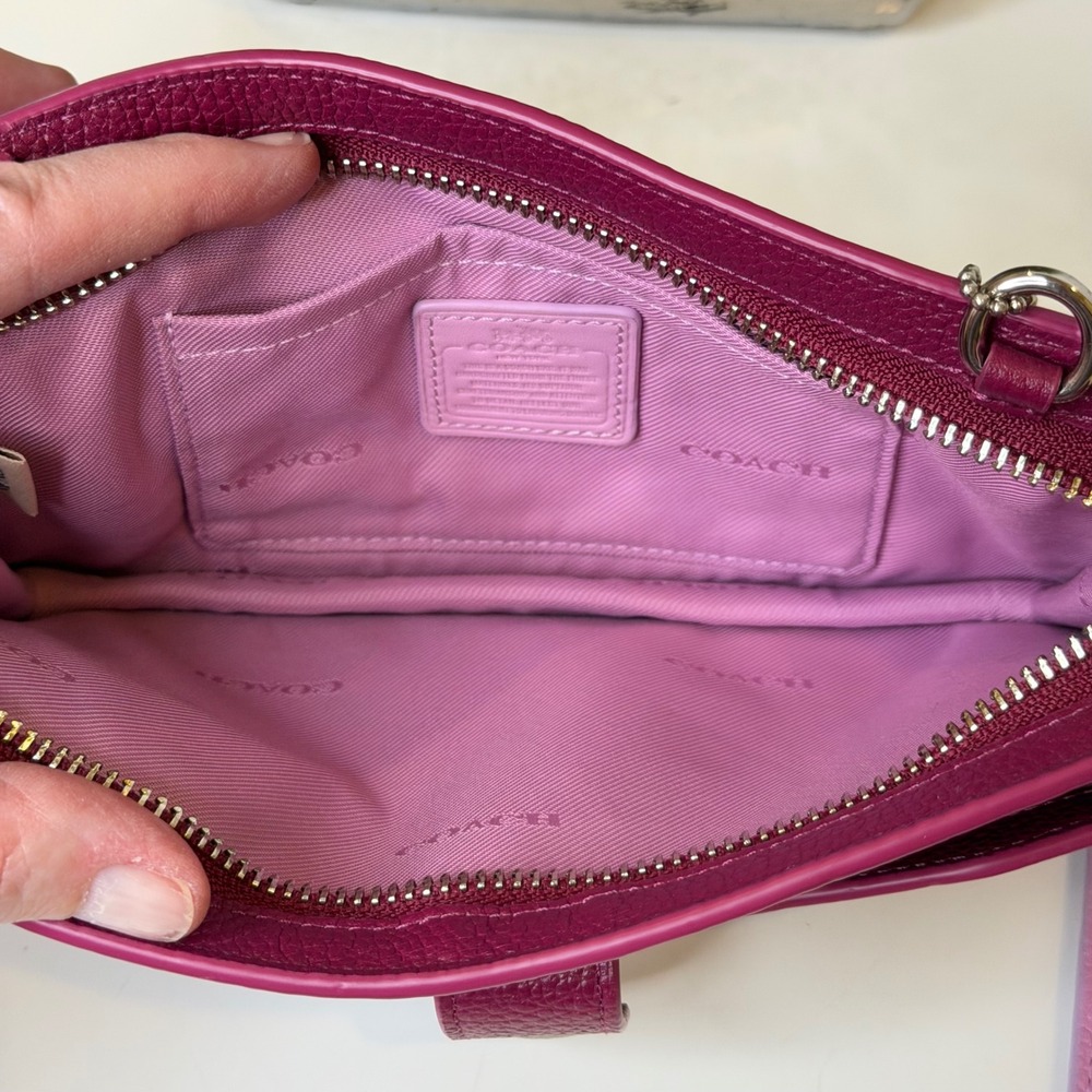 Coach Crossbody Bag Womens Magenta Pebbled Leather G1592-64798 Barbiecore 8in - Picture 8 of 16